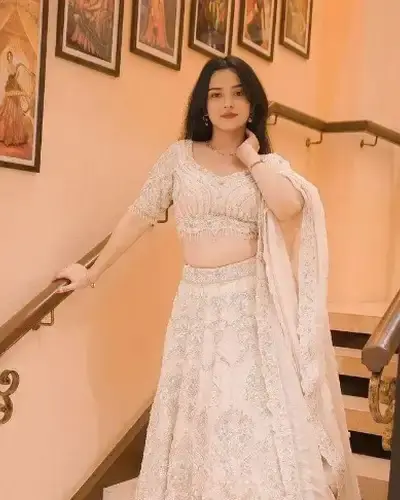 Escort Adilabad